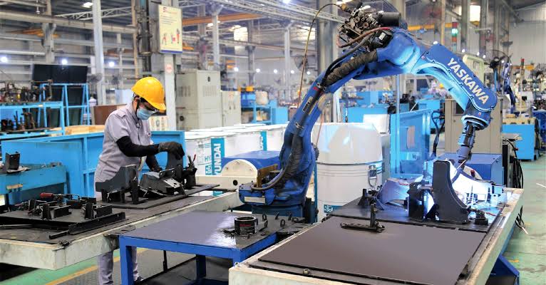 Quy trình và máy móc gia công cơ khí trong nhà xưởng hiện đại