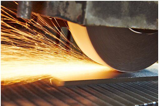 Gia công mài kim loại - Hoàn thiện bề mặt đạt độ bóng cao